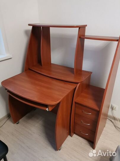 Компьютерный стол б/у