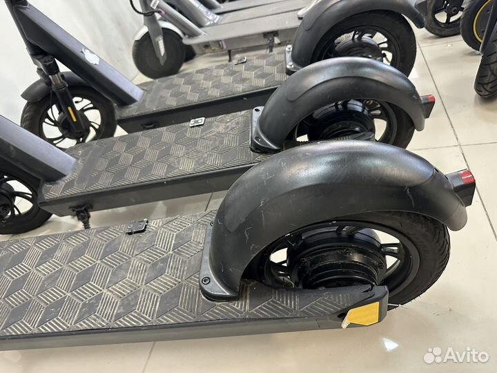 Электросамокат Hiper triumph m120 не включается