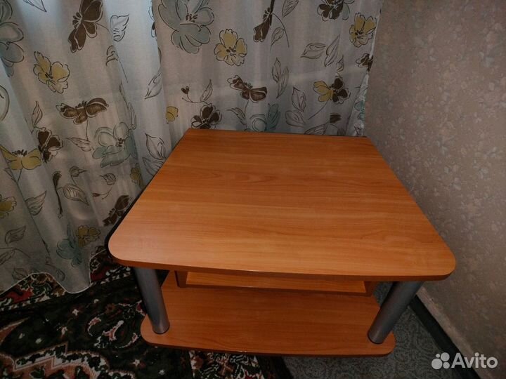 Тумба под телевизор