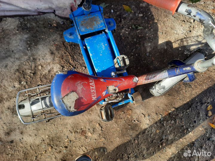 Детский велосипед 12