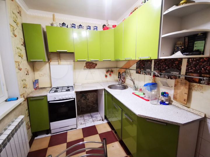 3-к. квартира, 72 м², 1/9 эт.