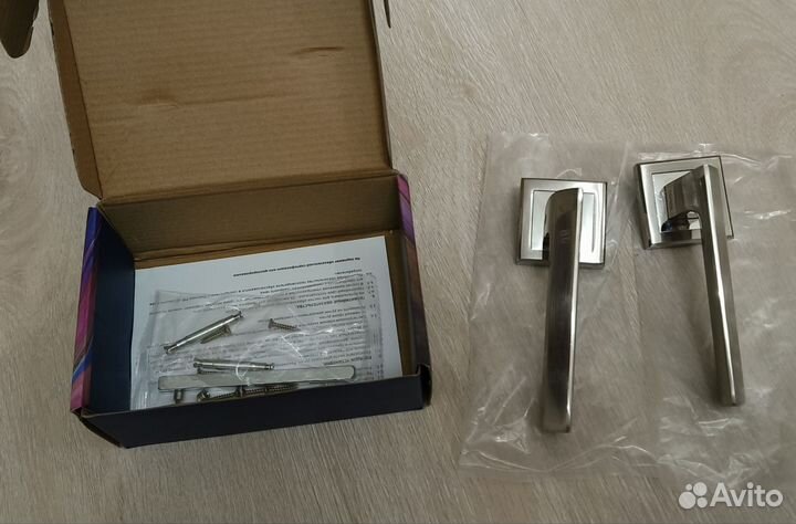 Дверные ручки 9шт межкомнатные