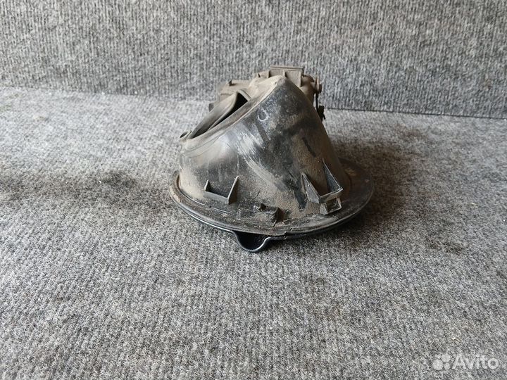 Лючок бензобака Ford Focus 2