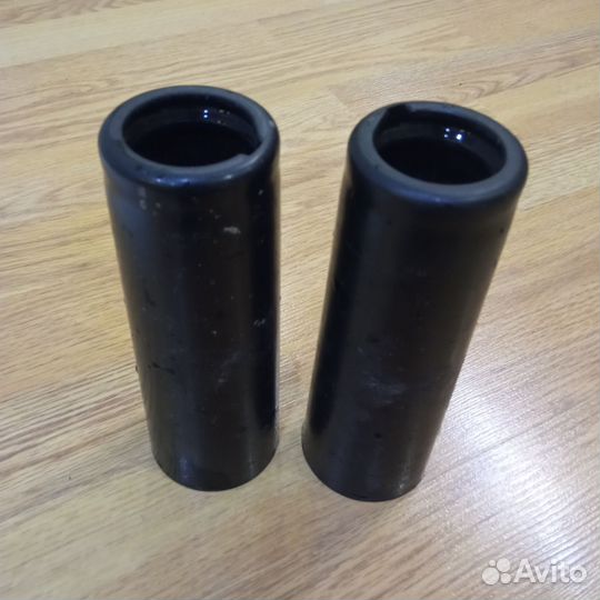 Пыльники амортизатора volkswagen polo седан, пара