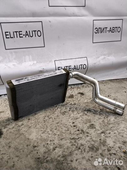 Радиатор печки Audi Q5 8R 2.0 2010