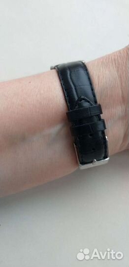 Часы женские Embassy by graen на кожаном ремешке