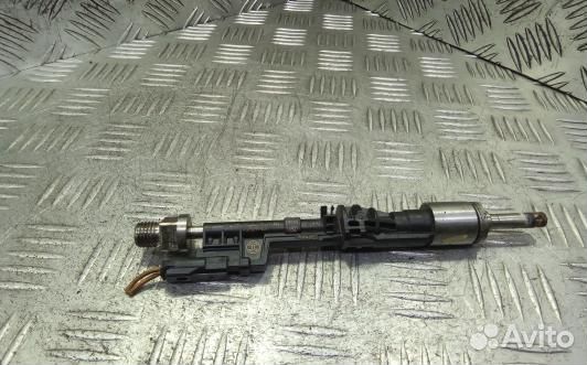 Форсунка бензиновая BMW 5 F10/F11 (4BA01B703)
