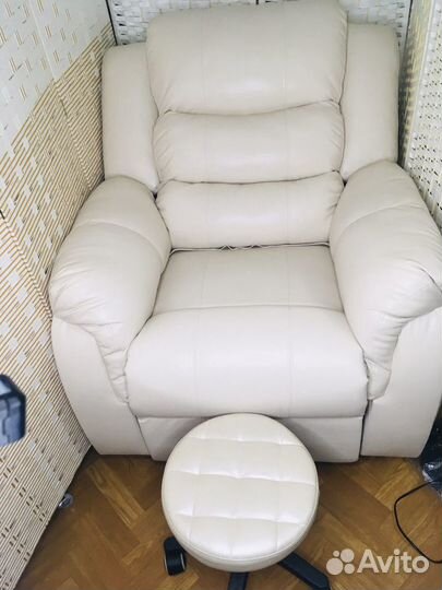 Кресло реклайнер