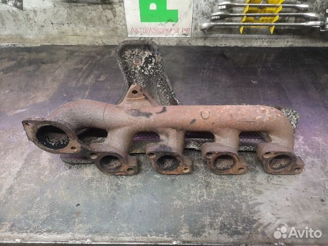 Коллектор выпускной 2.2 HDI Puma 22DT 4HU 4HV