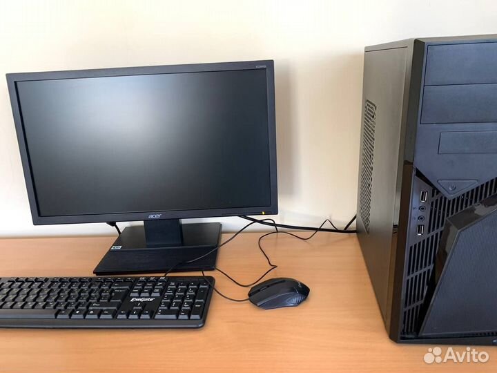 Офисный компьютер