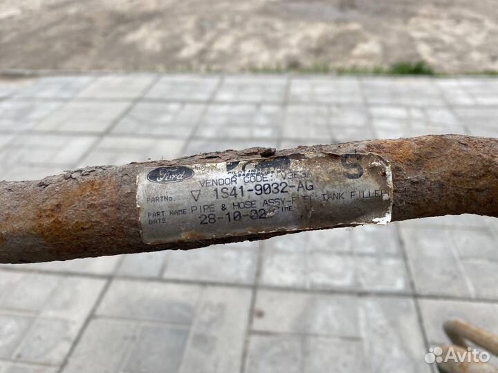 Горловина топливного бака Ford Focus 1 хетчбек