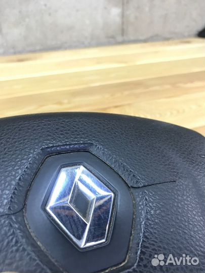 Подушка безопасности в руль левая Renault Logan 2