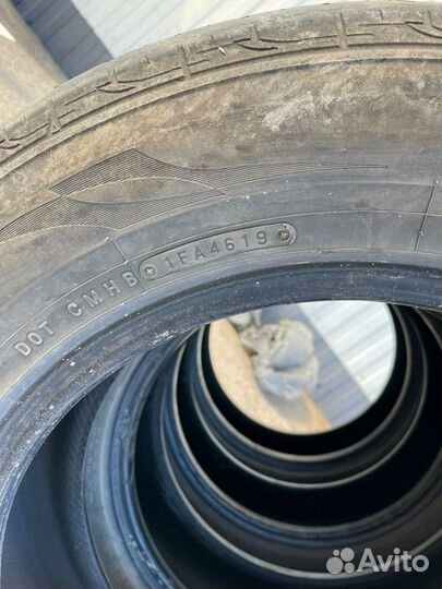 Nitto NT 650 215/65 R16