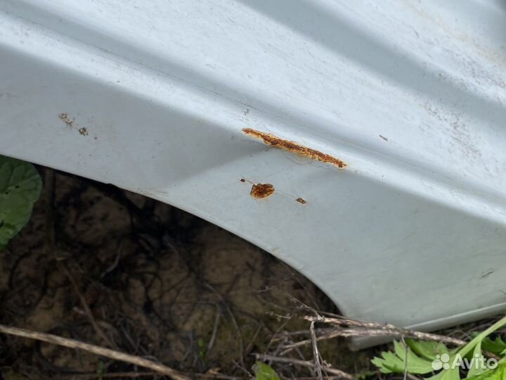 Задняя правая четверть Solaris 1 rest