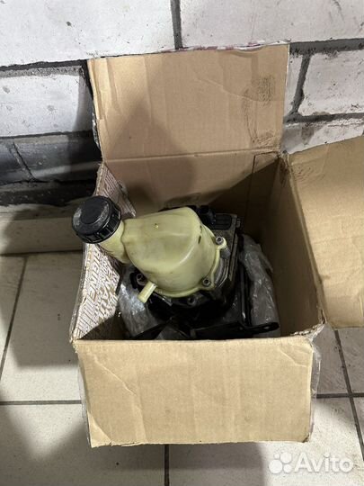 Насос гидроусилителя руля