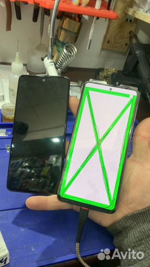 Ремонт телефонов iPhone, Xiaomi, Samsung, Honor