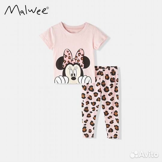 Комплект для девочки новый 100,120