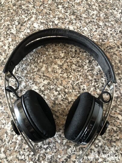 Беспроводные наушники sennheiser momentum m2