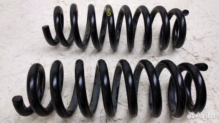 Пружина задняя Bmw 3-Series E90 3.0D 2011