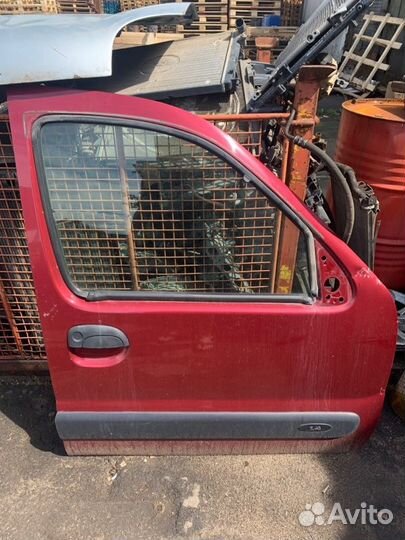 Дверь боковая передняя правая Renault Kangoo