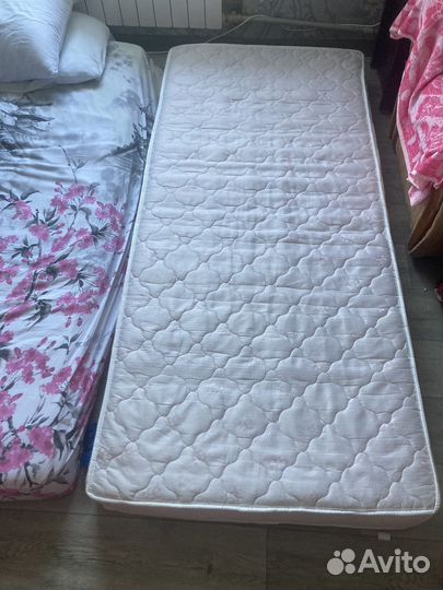 Матрас односпальный бу