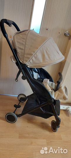 Коляска для перелетов