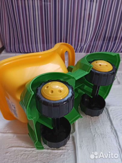 Большой грузовик машина