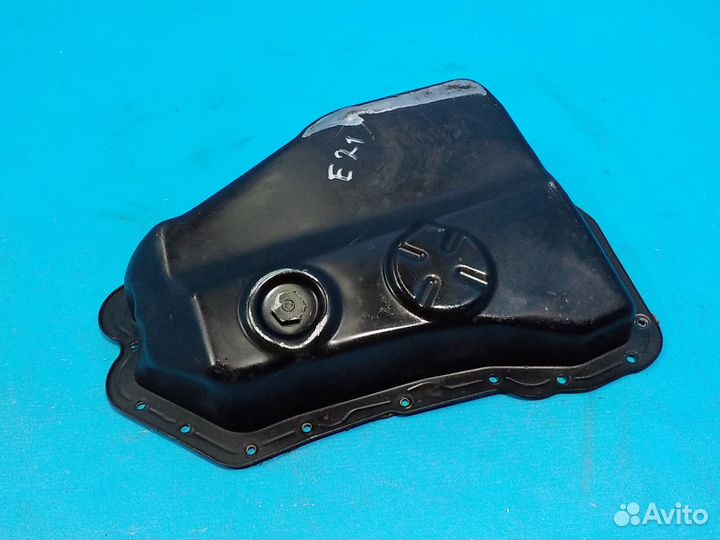 Масляный поддон двигателя Ford Kuga 1 2008-2012