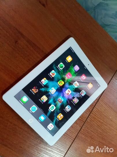 iPad 4 32 гб. Сим