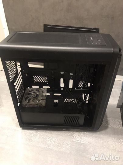 Корпус Zalman i3