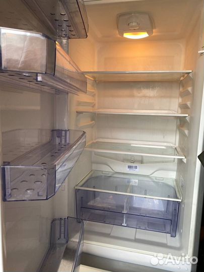 Холодильник