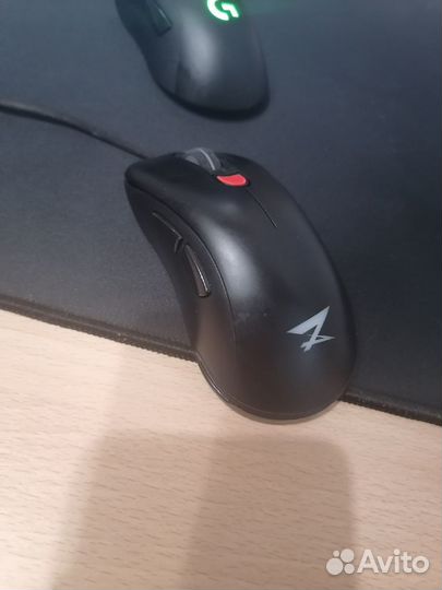 Мышь проводная ZET gaming Edge X черный