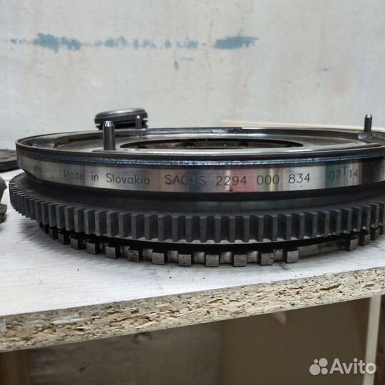 Маховик A 646 030 08 05 Вито W639 ом646