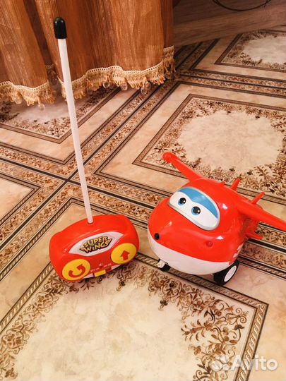 Самолет супер джетт, Робокар Поли