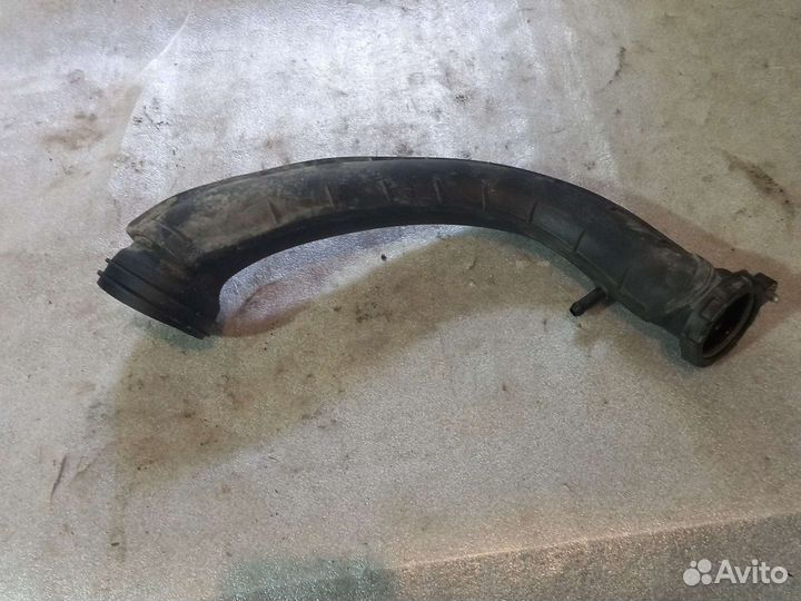 Патрубок воздушного фильтра VW Tiguan