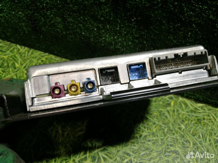 Блок навигации Renault T-Series 2014 7422105183