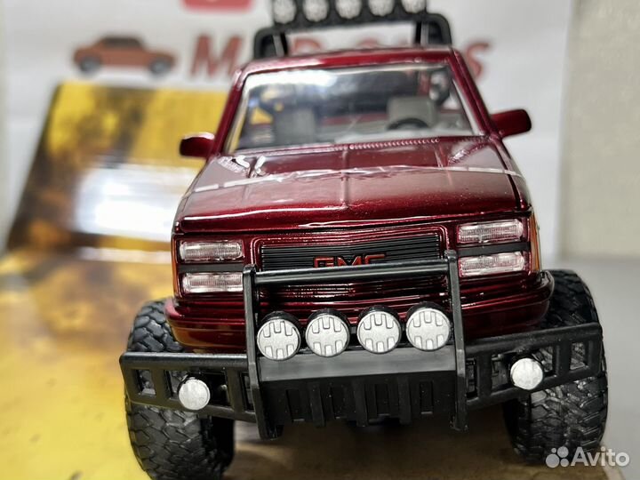 GMC sierra GT pickup 1992г. 1:24