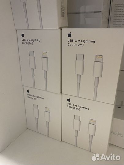 Apple USB-C to Lightning Cable (2m)
