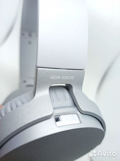 Наушники Sony MDR-XB550