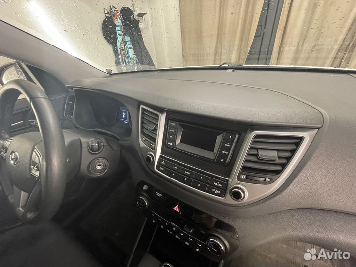 Установка магнитолы 9 дюймов с камерой