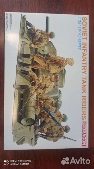 Модель 1 35. Пехота на танке. Dragon