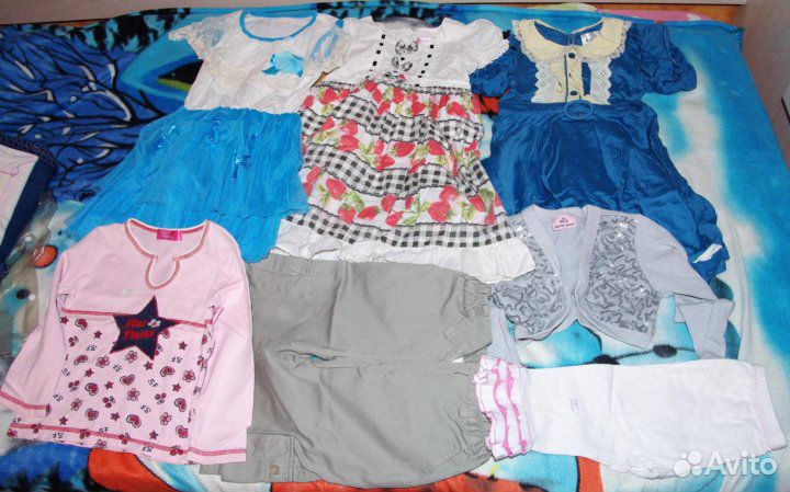 Кофты, джинсы, платья и много всего рост 105-120