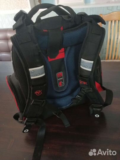 Рюкзак школьный ортопедический