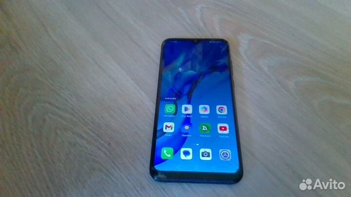 Honor 10i
