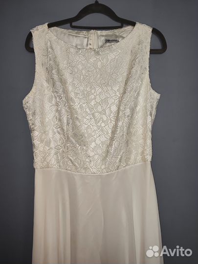Платье белое 46