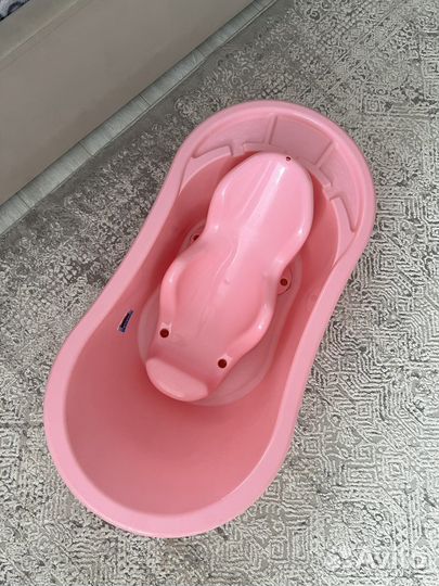 Ванночка для купания с горкой