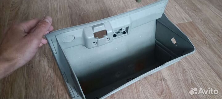 Бардачок Delica pe8w