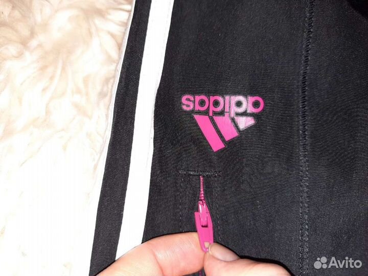 Костюм спортивный