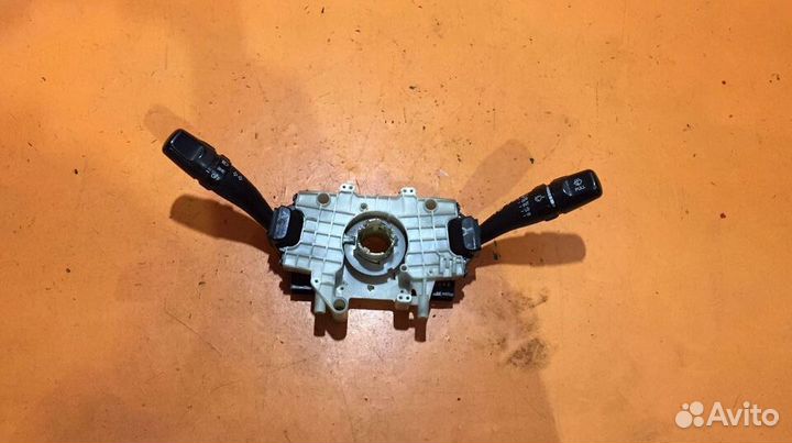 Подрулевой переключатель на Hyundai Accent