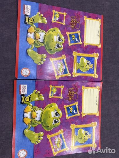 Тетрадь в косую линейку